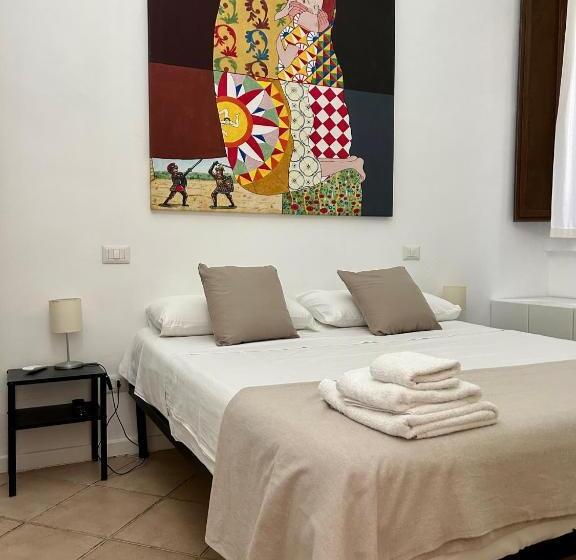 Студия Deluxe, The Palace B&b And Apartments