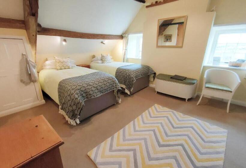 Номер Стандарт, Ty Newydd B&b