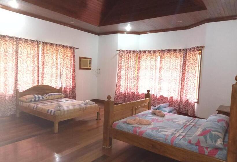 اتاق لوکس خانوادگی, Walkerz Inn