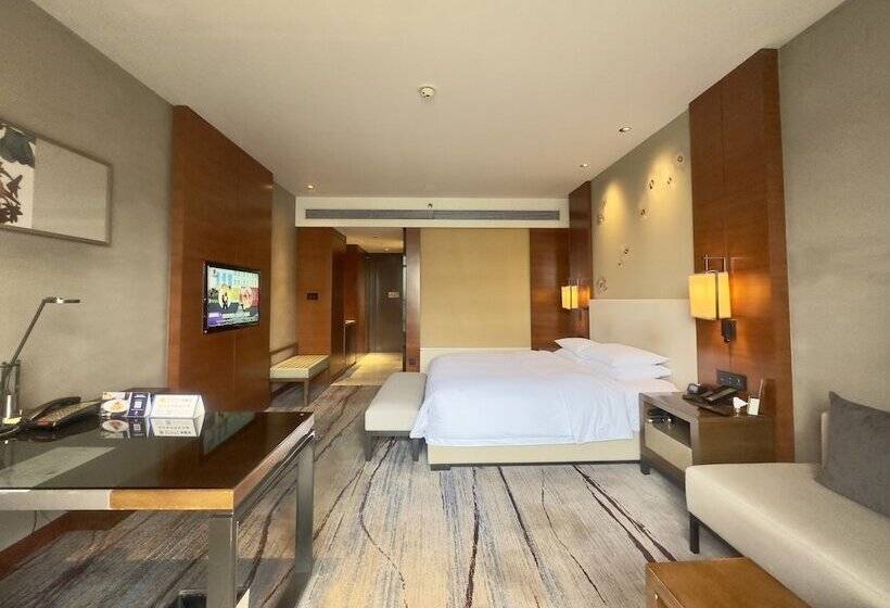 Номер Deluxe Кровать Кинг, Doubletree By Hilton Hotel Guangzhou   Science City
