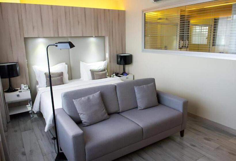 디럭스 룸, Radisson Blu Belo Horizonte Savassi
