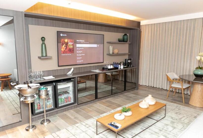 로얄 스위트, Radisson Blu Belo Horizonte Savassi