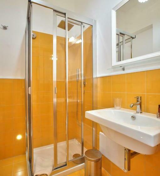 اتاق لوکس, B&b Del Corso
