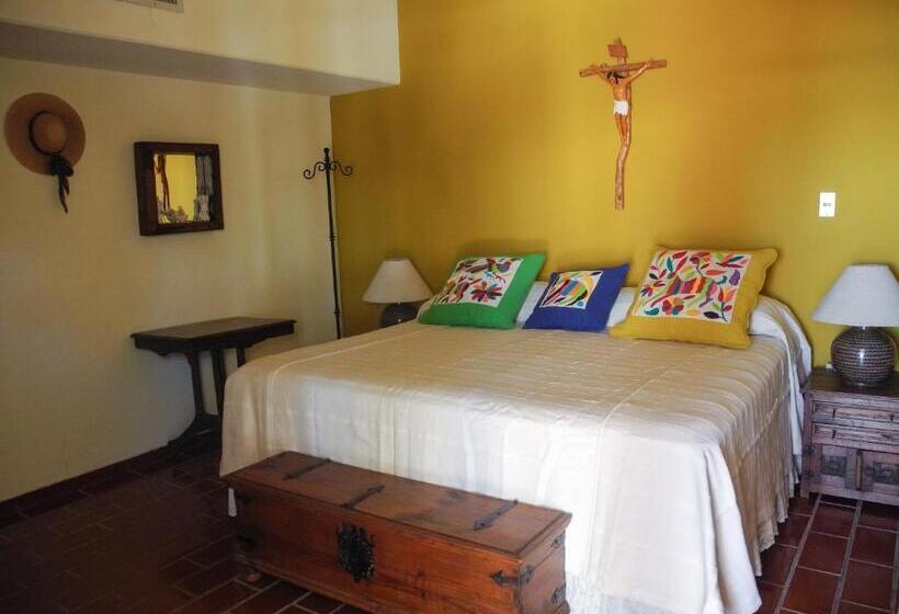 سوییت جونیور, La Posada Del Tepeyac