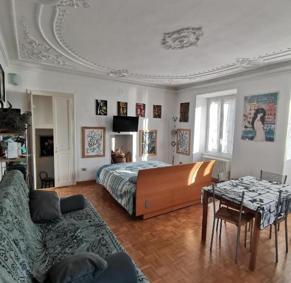 Студия Стандарт, B&b 104