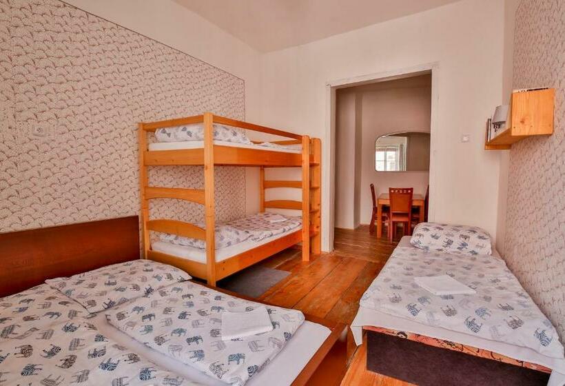 5人标间, Rodinný Hostel Stárkův Dům