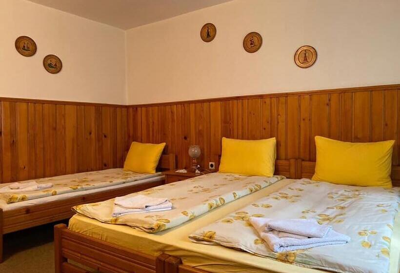 Номер Стандарт Трехместный, Matsureva House   Pri Ivan