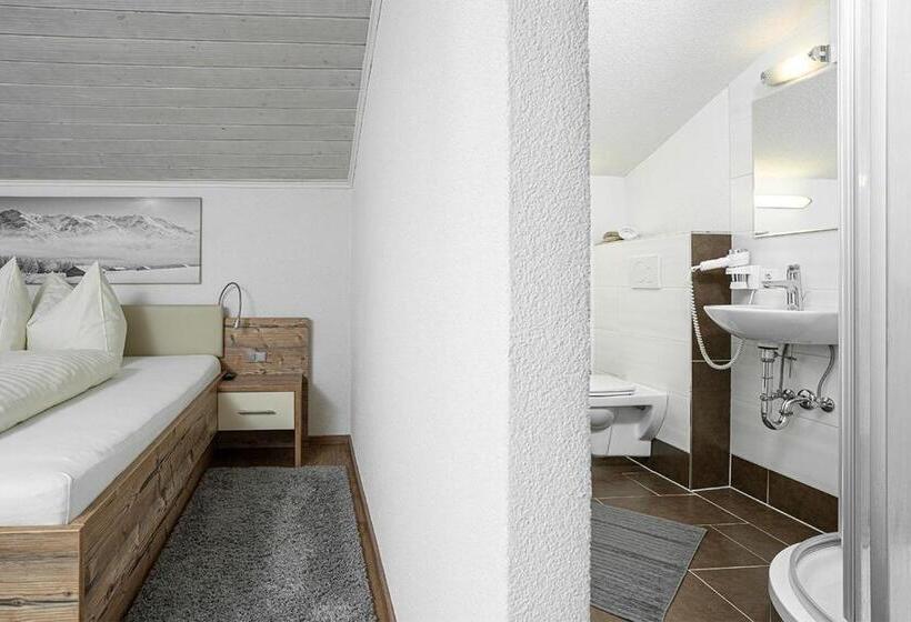 اتاق استاندارد, Pension Berggeist