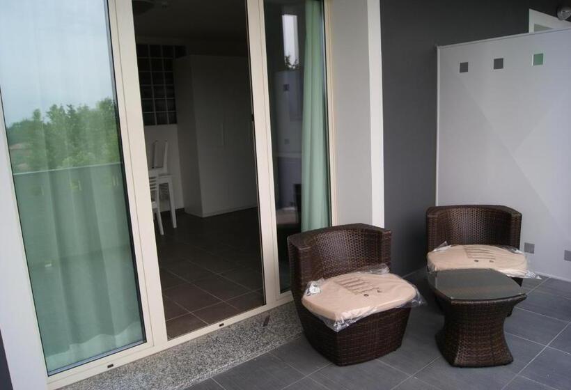 استودیوی استاندارد, Guest House Residence Malpensa