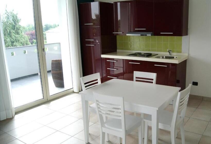 سوئیت با تخت بزرگ, Guest House Residence Malpensa