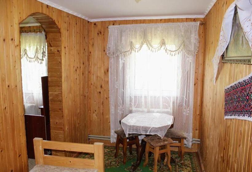 اتاق سوپریور خانوادگی, у василини