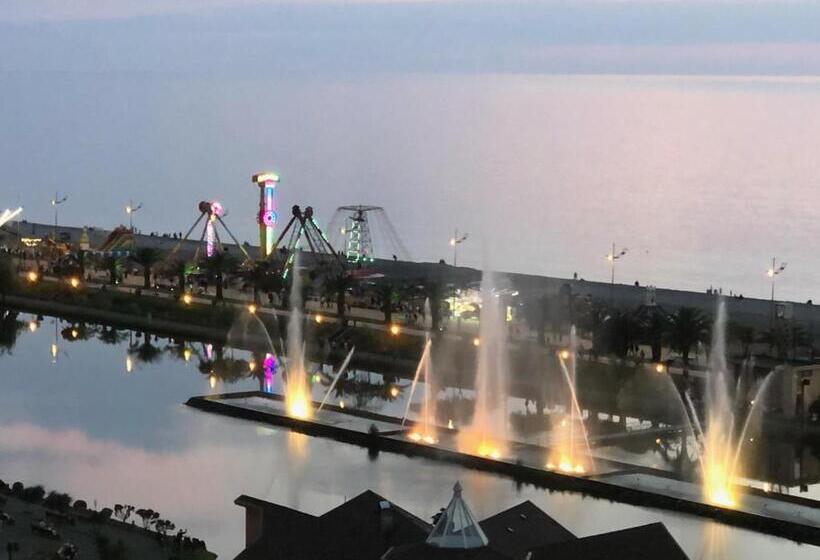 آپارتمان 1 خوابه با تراس, Black Sea Vi Dari Apartments