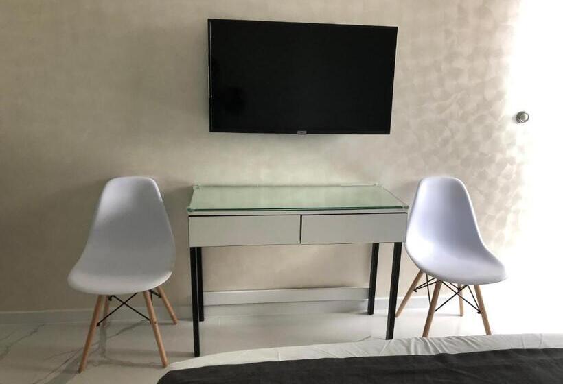استودیوی استاندارد با چشم‌انداز دریا, Black Sea Vi Dari Apartments