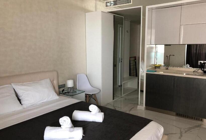 استودیوی استاندارد با چشم‌انداز دریا, Black Sea Vi Dari Apartments