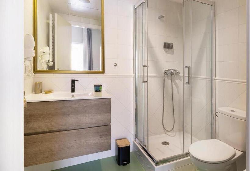Номер Стандарт, Sitgesnextdoor