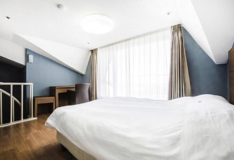 سوییت دوبلکس, Seorak I Park Condo