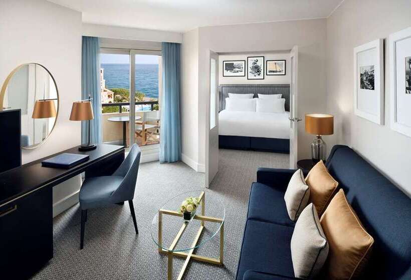 디럭스 스위트, Hilton Okinawa Chatan Resort
