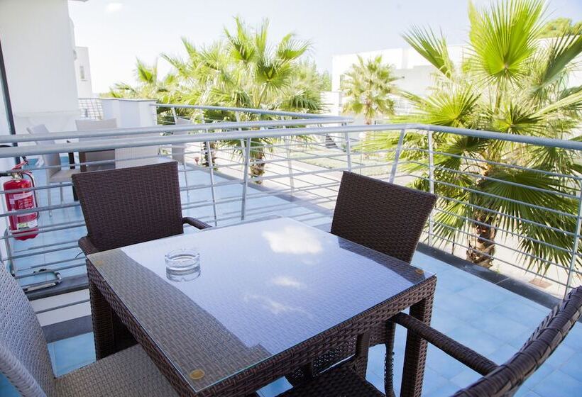 Четырехместный Номер Стандарт, Medea Beach Resort