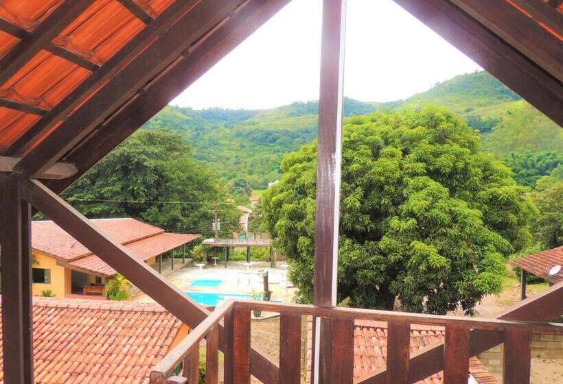 풀장 전망 스위트, Pousada Villa Três