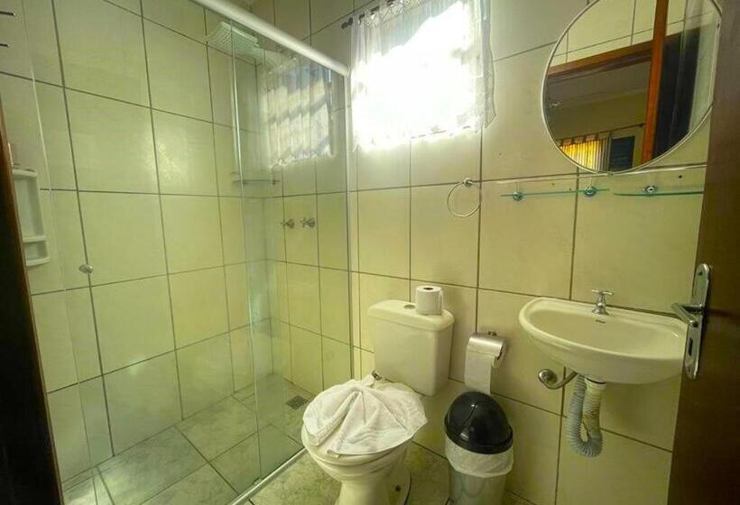 스탠다드 룸, Pousada Villa Três