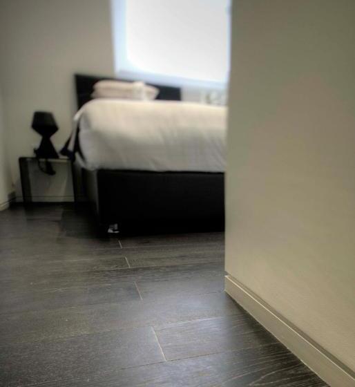 Номер Стандарт, Nox Belsize Park