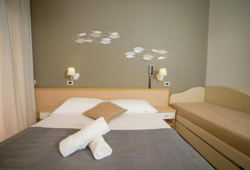 Quarto Familiar, Thea & Residence