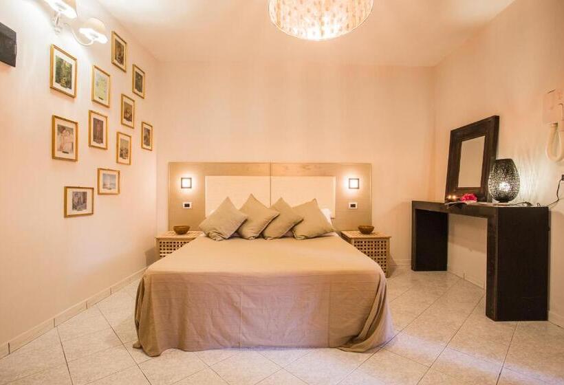 Suíte Júnior, Thea & Residence