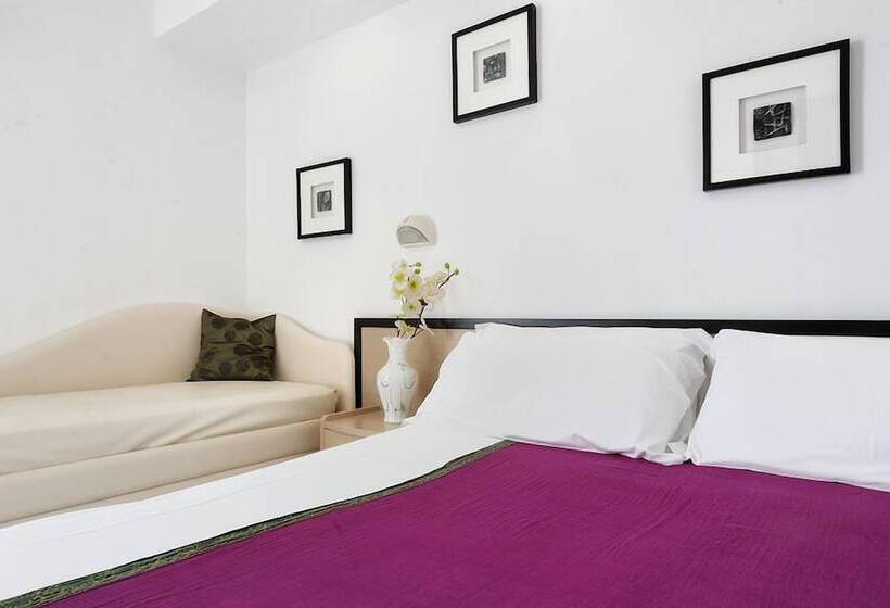Quarto Estandar, Thea & Residence