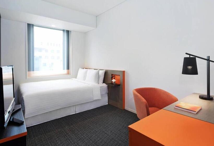 Номер Стандарт, Courtyard By Marriott Tokyo Station