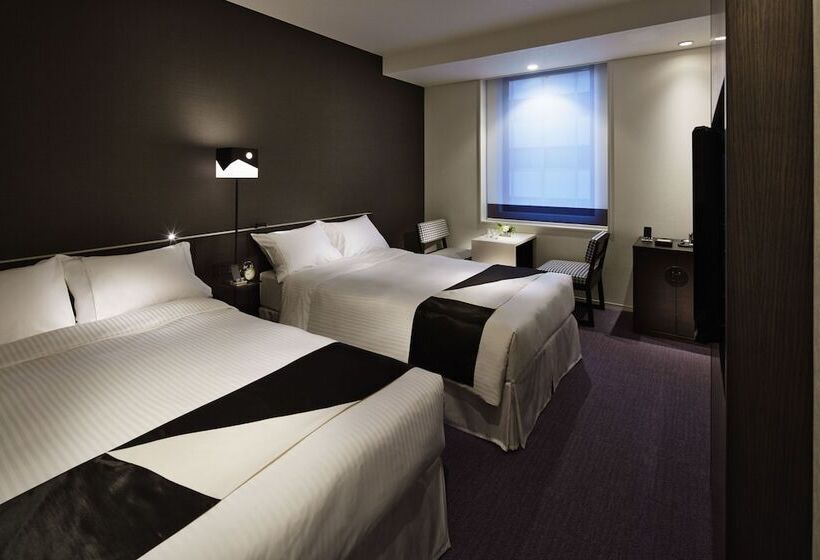 Номер Стандарт, Courtyard By Marriott Tokyo Station