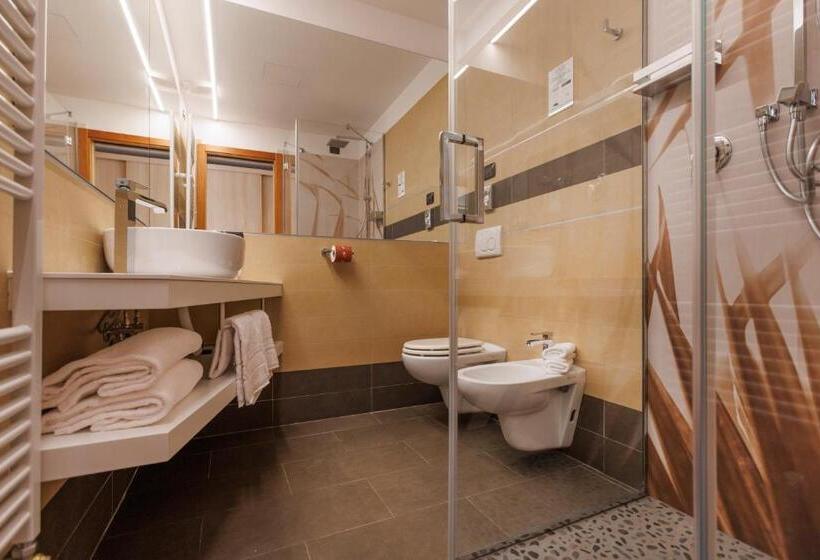 Номер Стандарт Боковой Вид на Море, Wellness Hotel Casa Barca