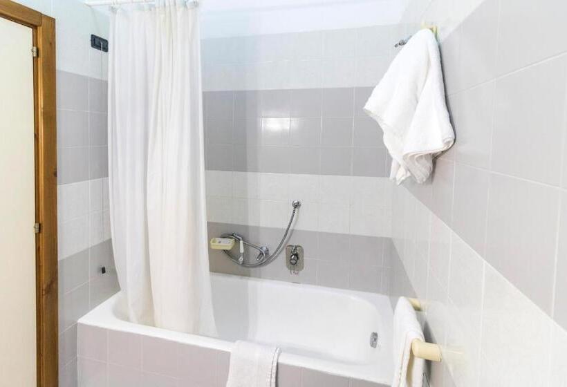 이코노미 룸, Albergo Palazzo