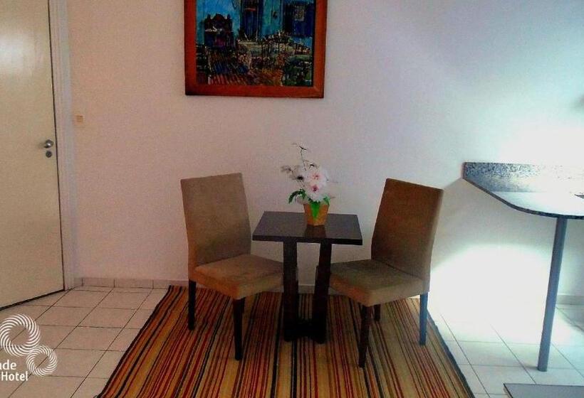 Suíte Master, Campus Liberdade Flat