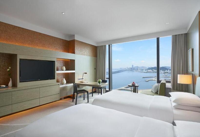 Номер Клуб, Grand Hyatt Dalian
