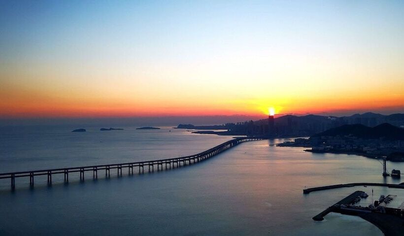 Номер Стандарт Вид на Море, Grand Hyatt Dalian