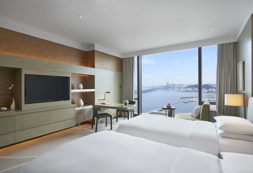 Номер Стандарт Вид на Море, Grand Hyatt Dalian