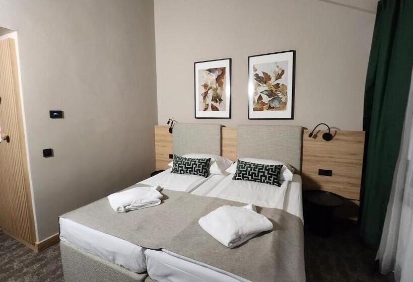 اتاق استاندارد یک نفره, Terme Jezercica