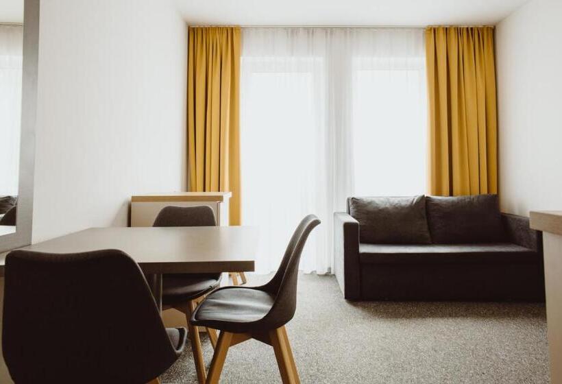 Четырехместный Номер Стандарт, Arche Hotel Siedlce
