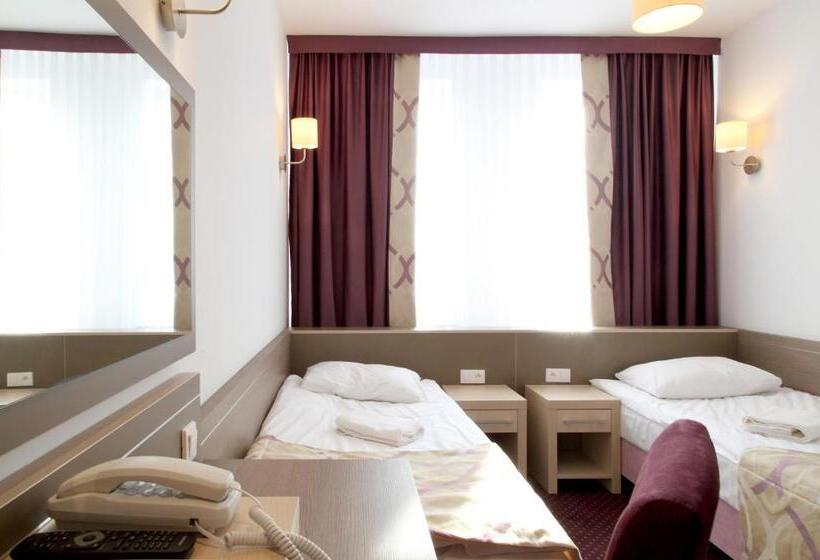 Номер Стандарт, Arche Hotel Siedlce