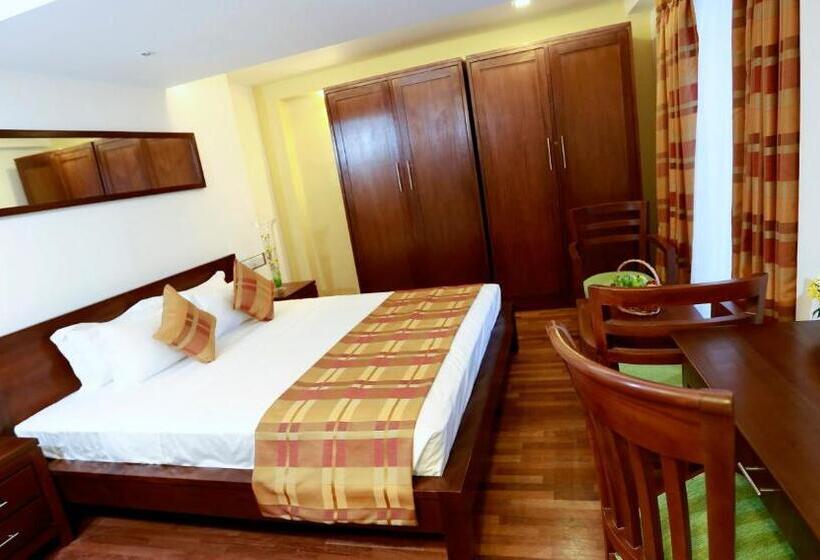اتاق سوپریور با تخت بزرگ, Gsh Colombo
