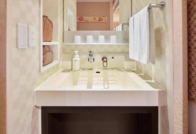 Четырехместный Номер Стандарт, Mystays Asakusabashi