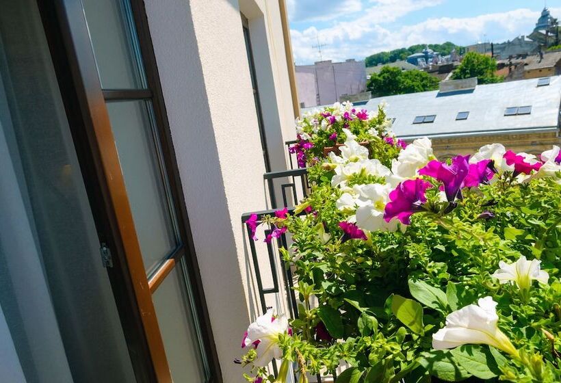 غرفة كومفورت, Rius Hotel Lviv