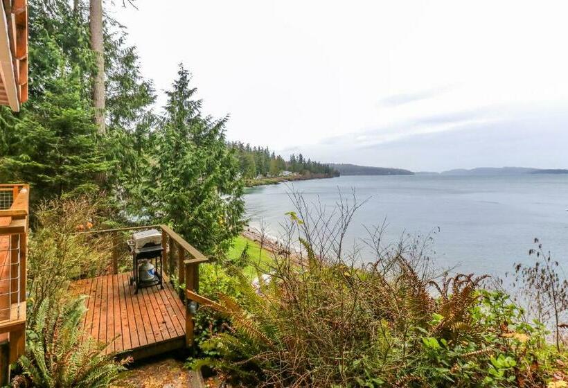 Студия Стандарт, The Cabin At Oak Bay