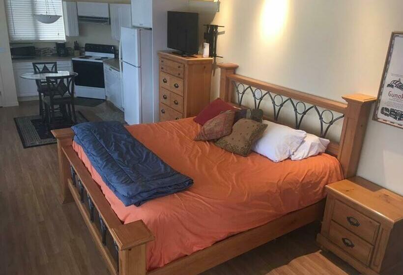 استودیوی استاندارد با چشم‌انداز دریا, Kelli Creek Cottage   Reduced Price On Tours