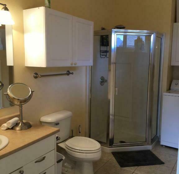 استودیوی استاندارد با چشم‌انداز دریا, Kelli Creek Cottage   Reduced Price On Tours