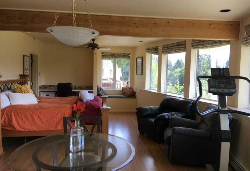 استودیوی استاندارد با چشم‌انداز دریا, Kelli Creek Cottage   Reduced Price On Tours