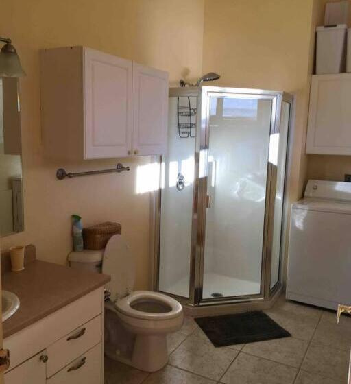 استودیوی استاندارد با چشم‌انداز دریا, Kelli Creek Cottage   Reduced Price On Tours