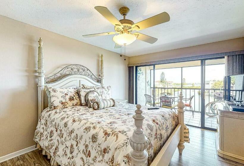 Апартаменты 2 Спальни, Sunrise Bay