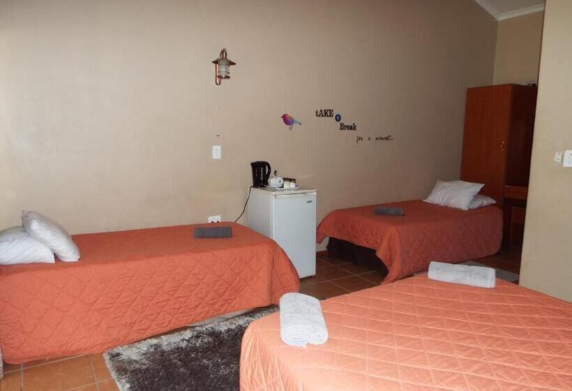 Четырехместный Номер Стандарт, Aloes Country Inn