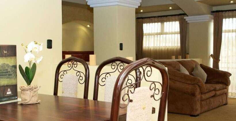Suite Presidencial, Ruinas Resort